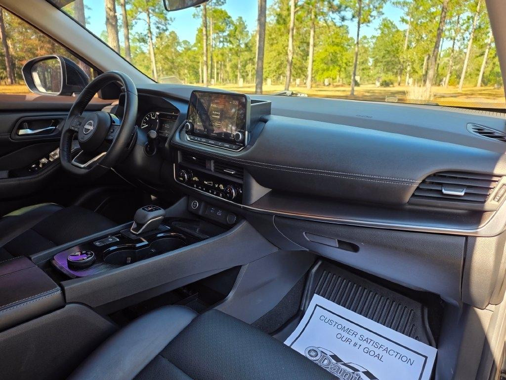 Nissan Rogue AWD SV 2023