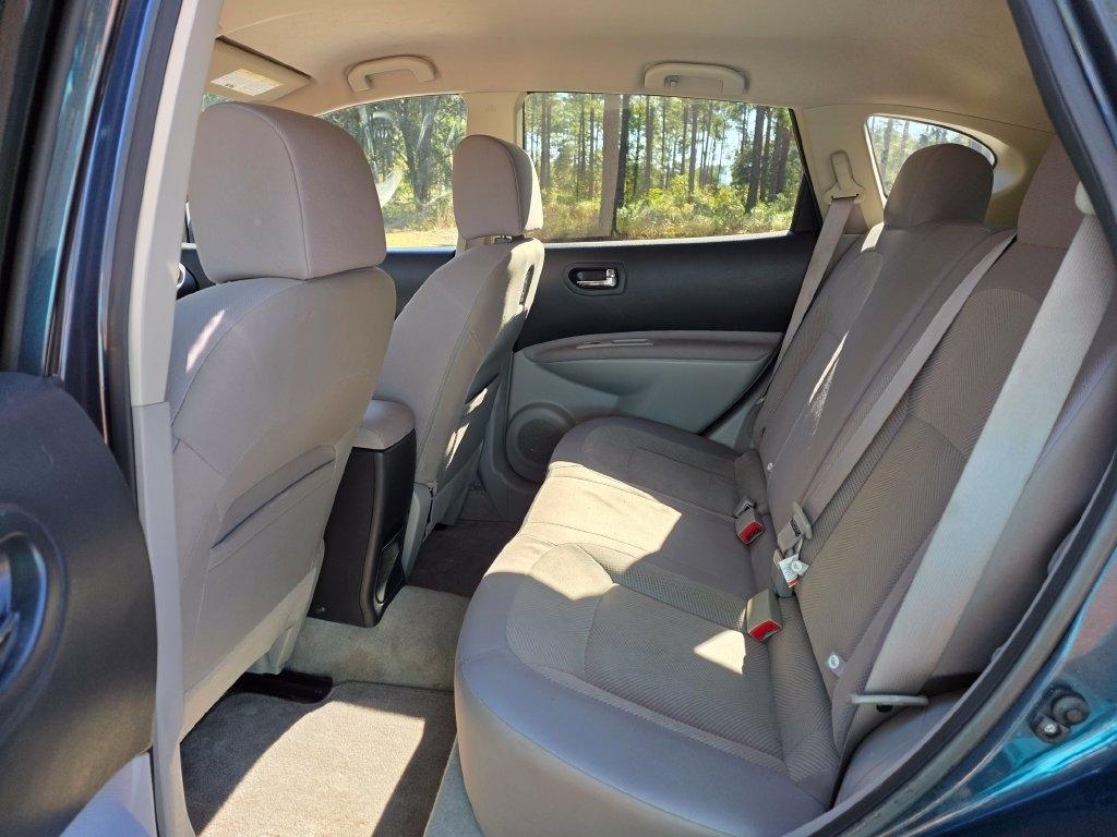 Nissan Rogue Select FWD 4dr S 2015