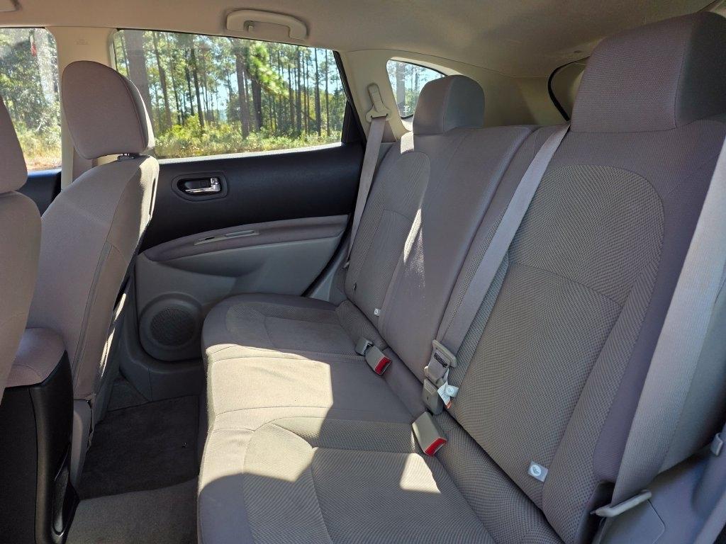 Nissan Rogue Select FWD 4dr S 2015