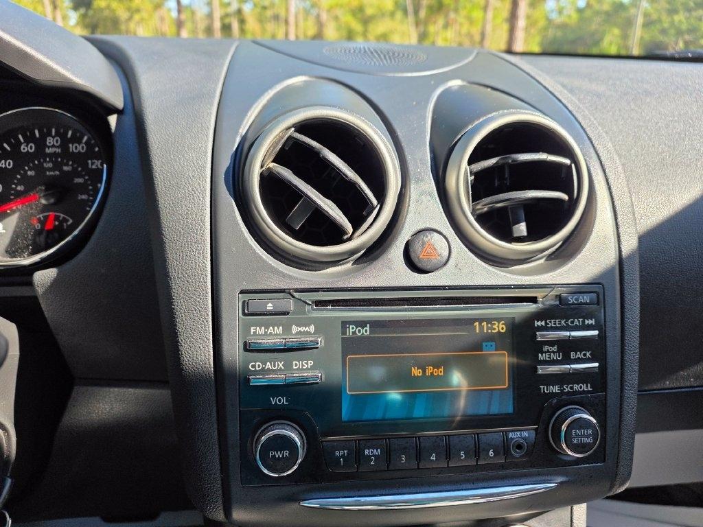 Nissan Rogue Select FWD 4dr S 2015