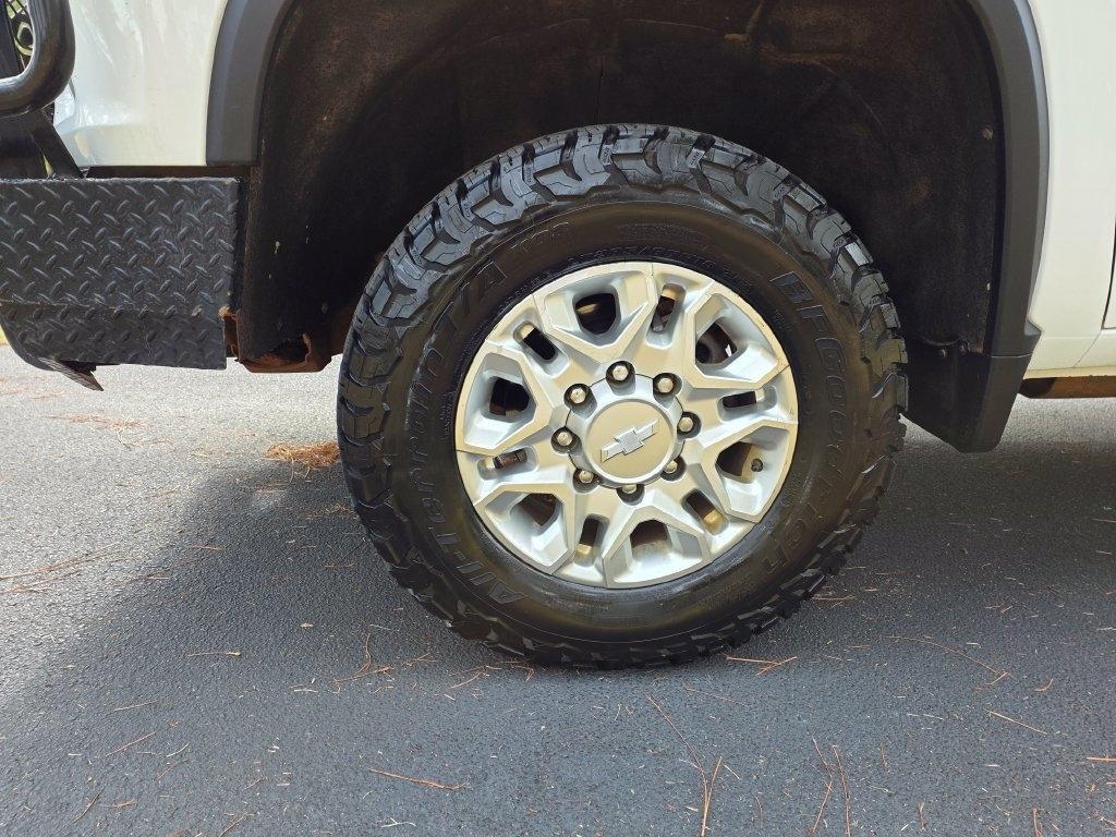 Chevrolet Silverado 3500HD 4WD Crew Cab 172" LT 2020