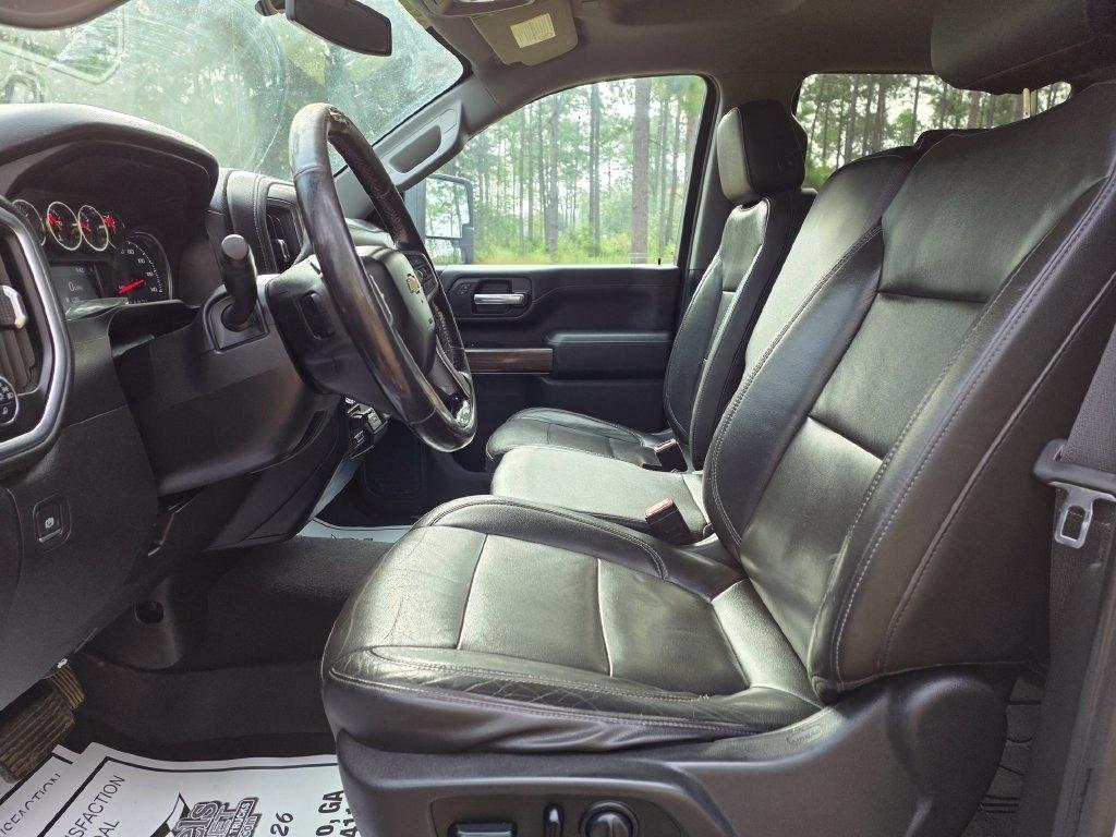 Chevrolet Silverado 3500HD 4WD Crew Cab 172" LT 2020