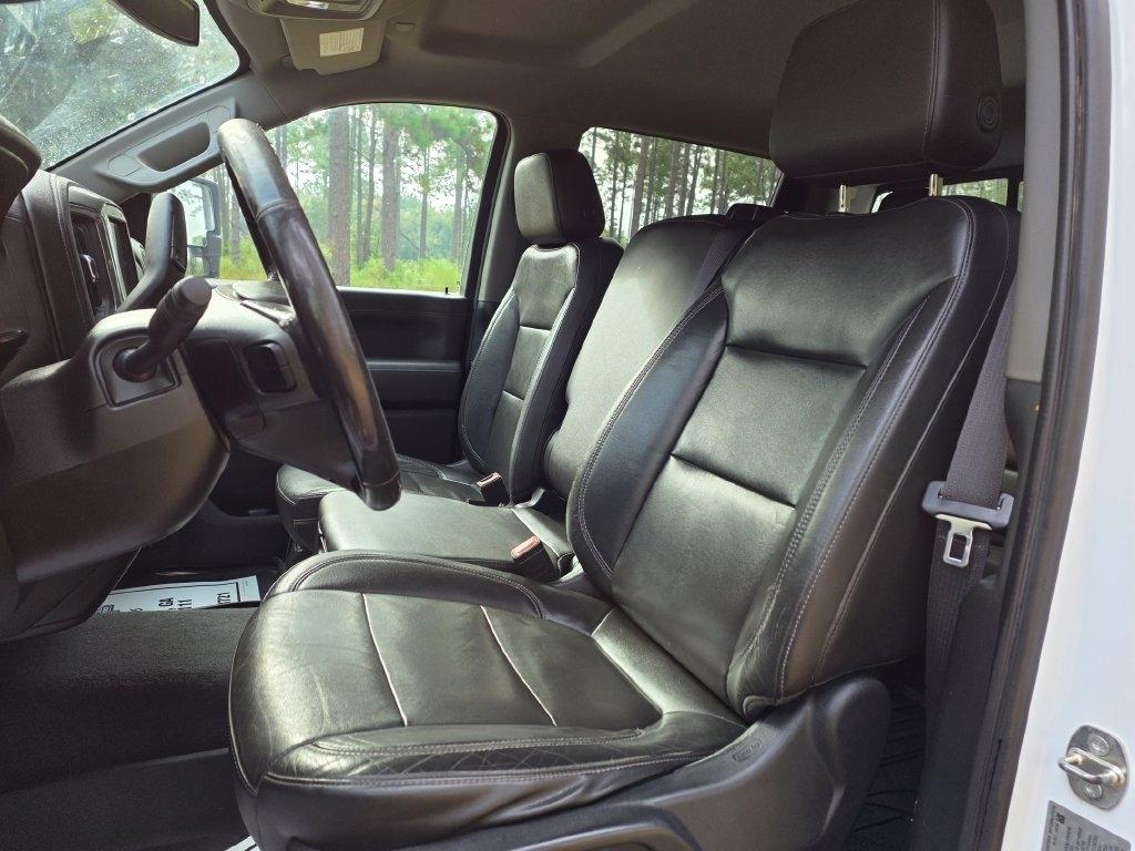 Chevrolet Silverado 3500HD 4WD Crew Cab 172" LT 2020
