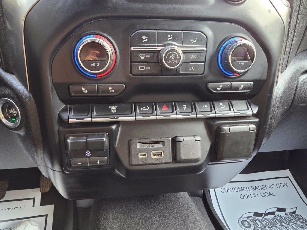 Chevrolet Silverado 3500HD 4WD Crew Cab 172" LT 2020