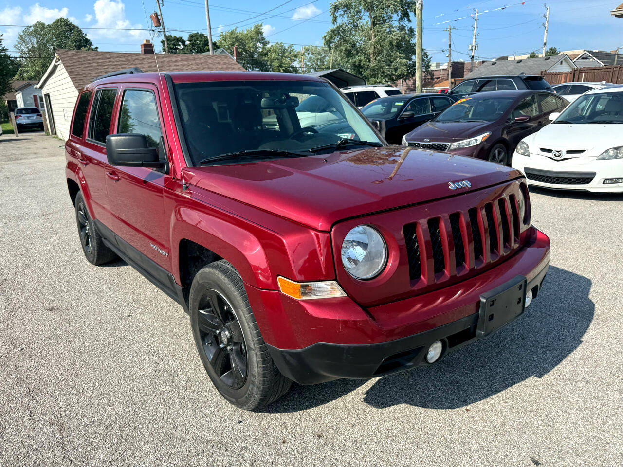 Jeep Patriot Latitude 2WD 2016 Jeep Patriot Latitude 2WD 2016