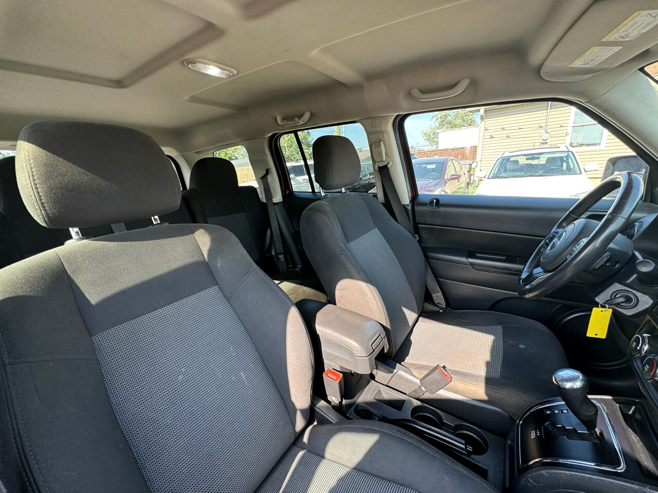 Jeep Patriot Latitude 2WD 2016 Jeep Patriot Latitude 2WD 2016