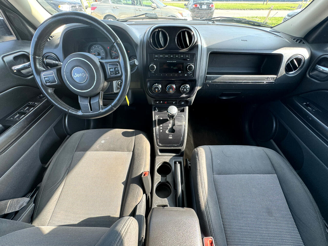 Jeep Patriot Latitude 2WD 2016 Jeep Patriot Latitude 2WD 2016