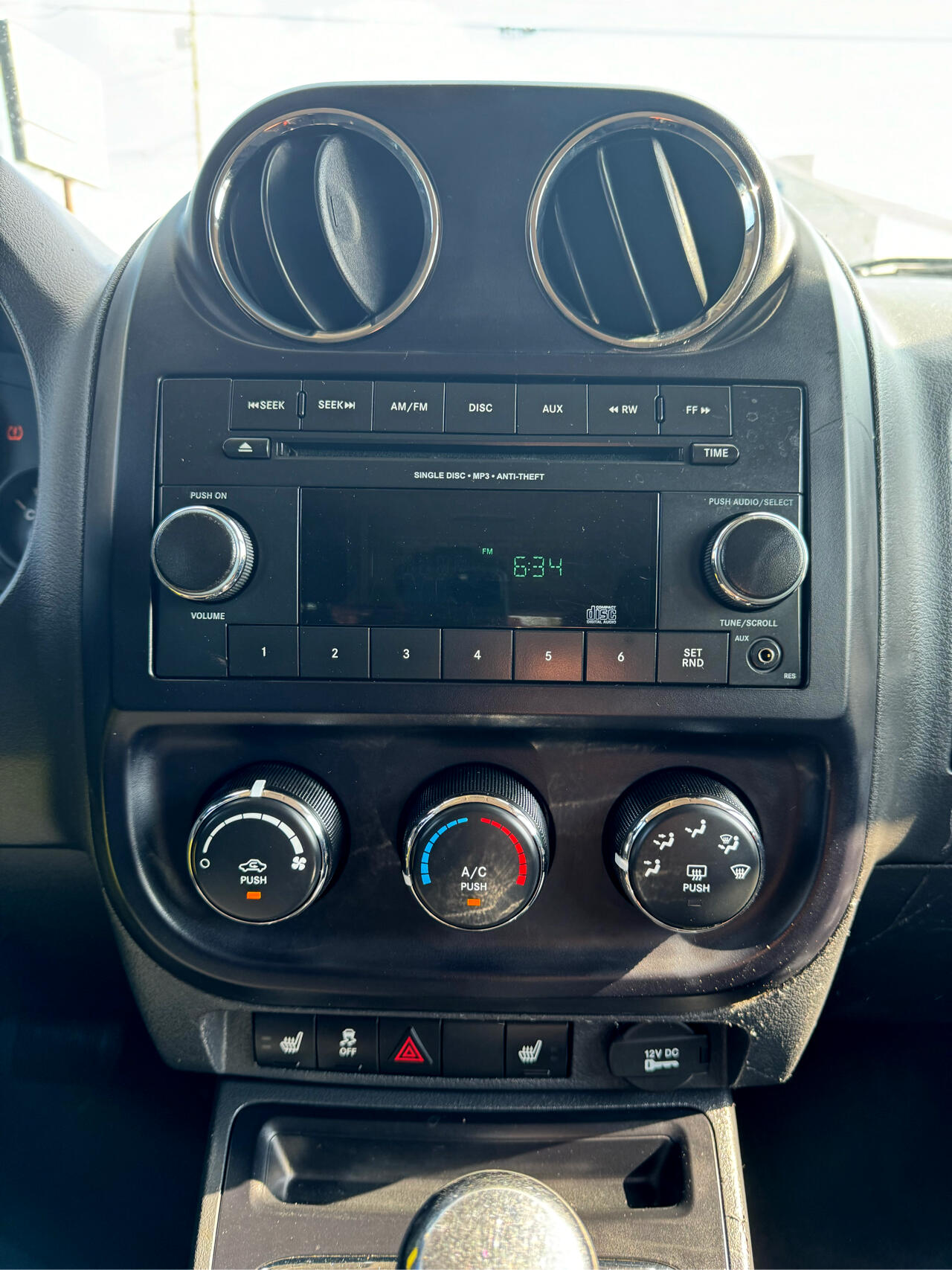 Jeep Patriot Latitude 2WD 2016 Jeep Patriot Latitude 2WD 2016