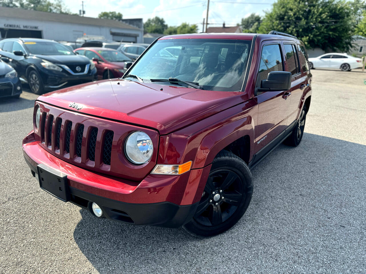 Jeep Patriot Latitude 2WD 2016 Jeep Patriot Latitude 2WD 2016