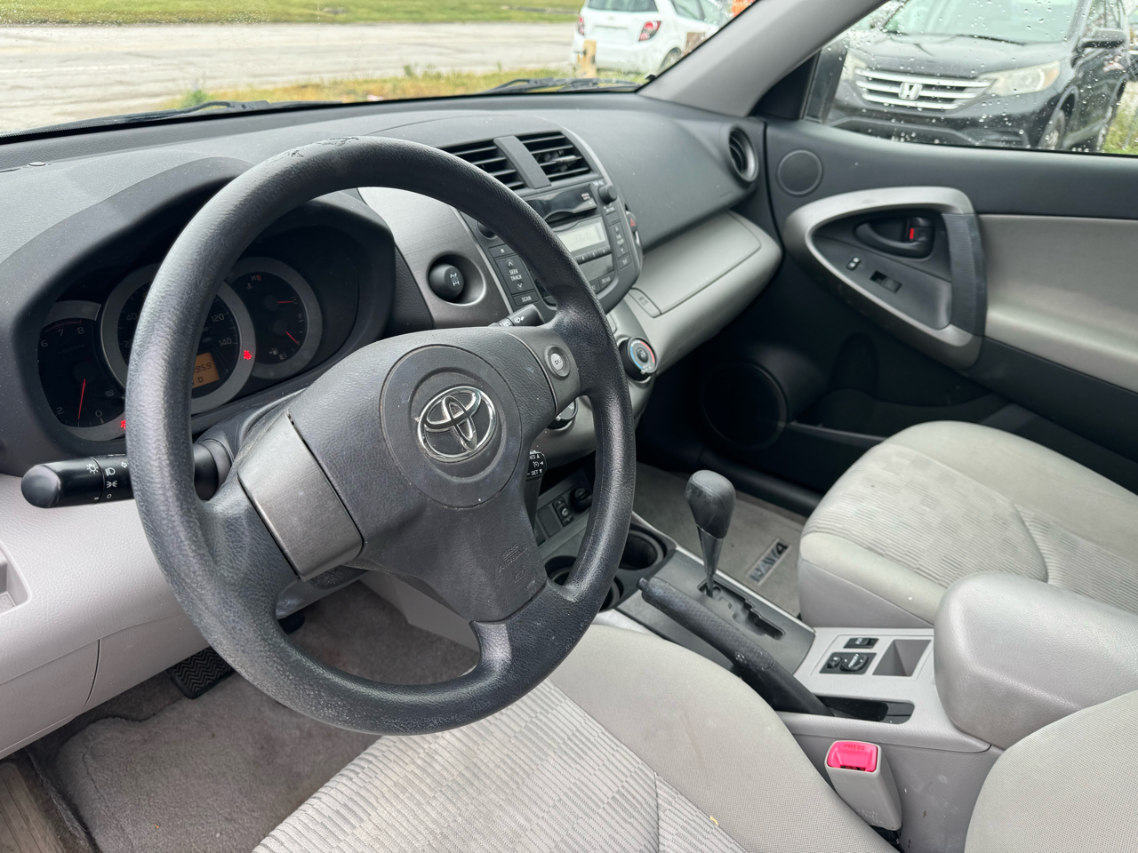 Toyota RAV4 Base I4 4WD 2009 Toyota RAV4 Base I4 4WD 2009
