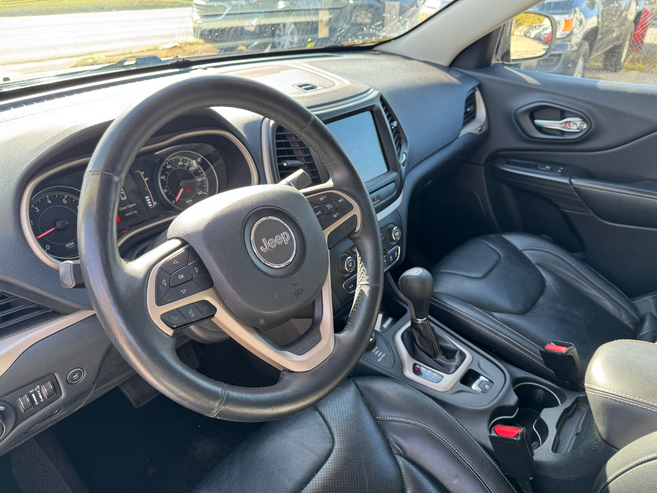 Jeep Cherokee Latitude 4WD 2014