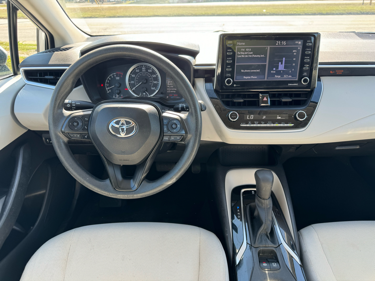 Toyota Corolla LE 2022