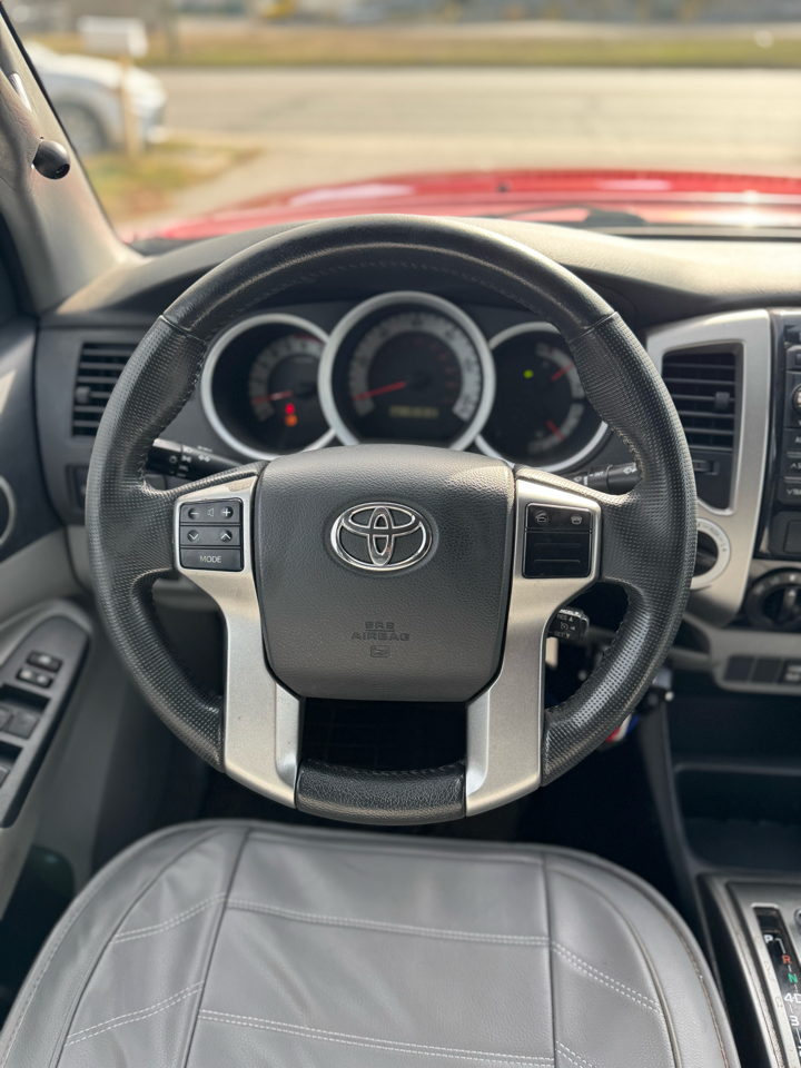 Toyota Tacoma Double Cab V6 4WD 2013