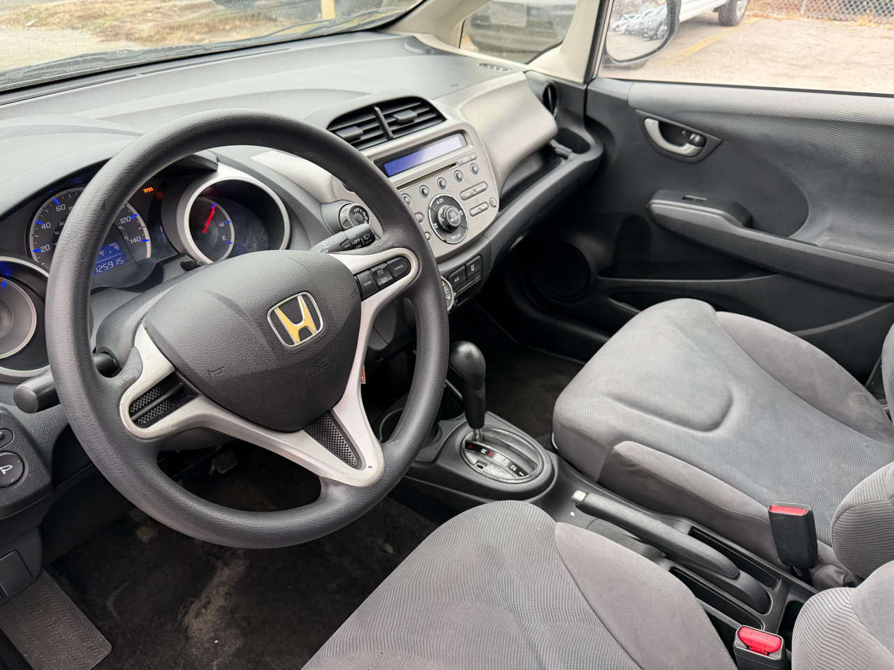 Honda Fit 5-Speed AT 2012