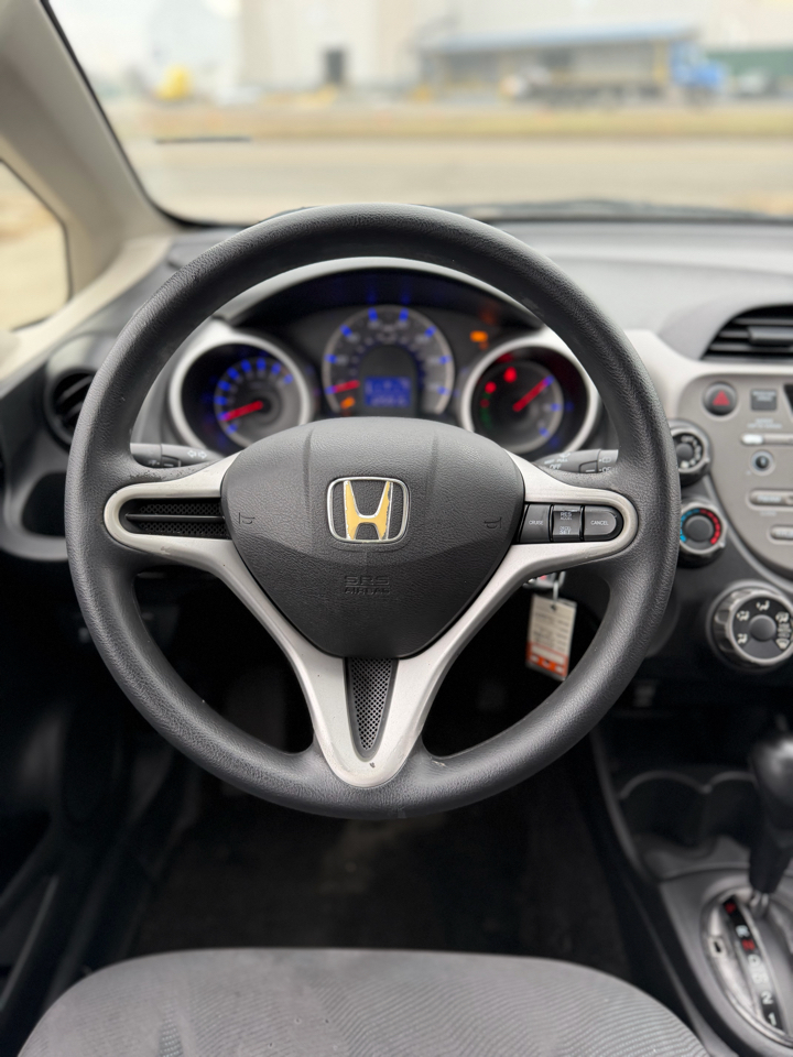 Honda Fit 5-Speed AT 2012