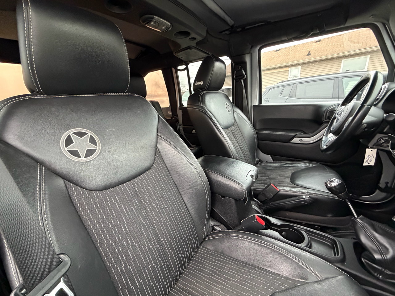 Jeep Wrangler Unlimited Sport 4WD 2015