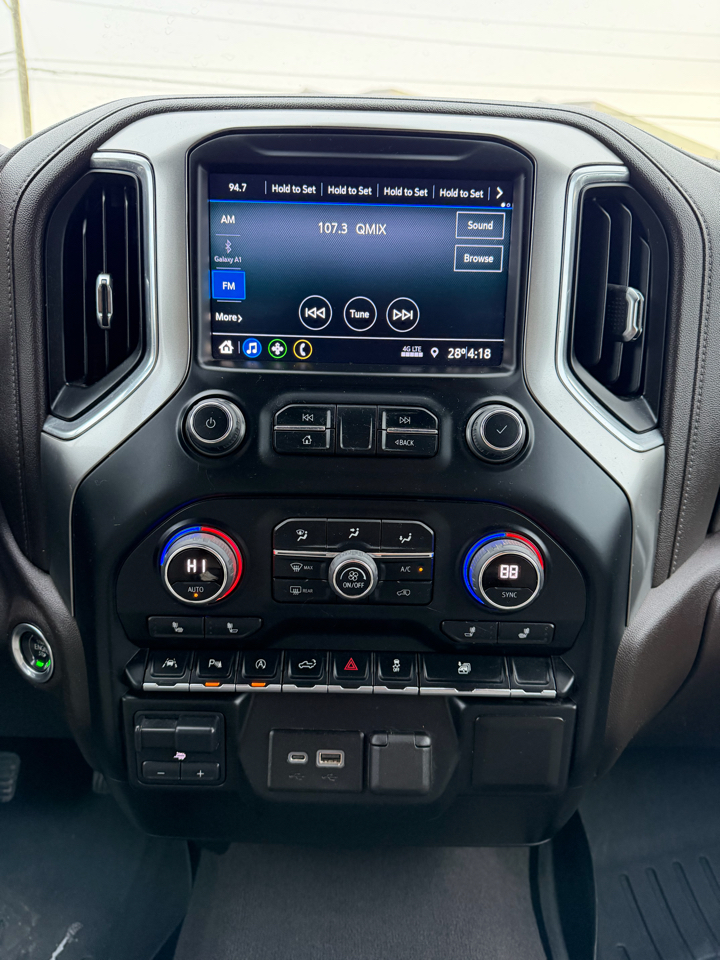 Chevrolet Silverado 1500 LT Crew Cab 4WD 2021