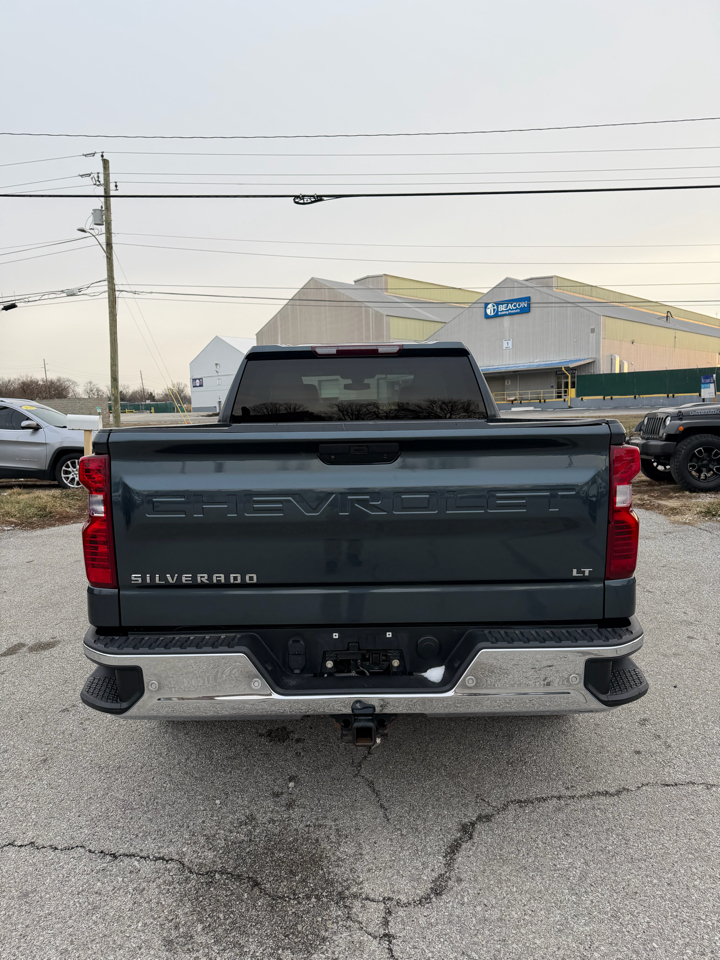 Chevrolet Silverado 1500 LT Crew Cab 4WD 2021