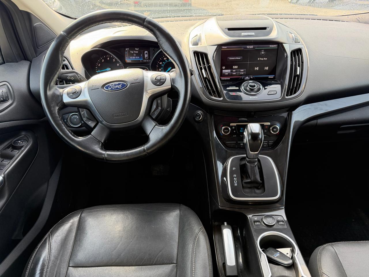 Ford Escape Titanium 4WD 2014