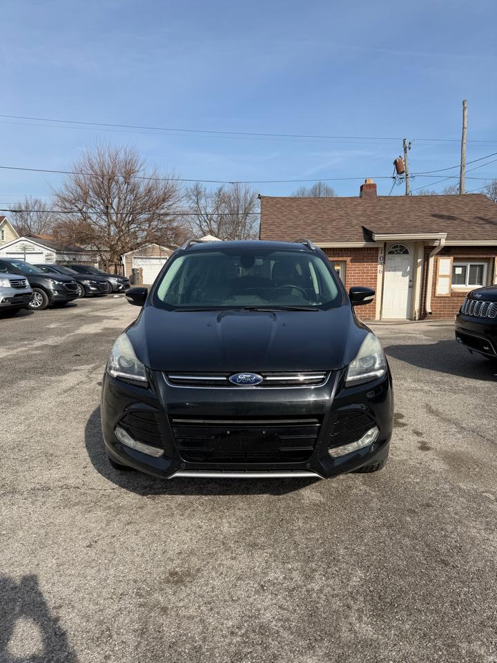 Ford Escape Titanium 4WD 2014