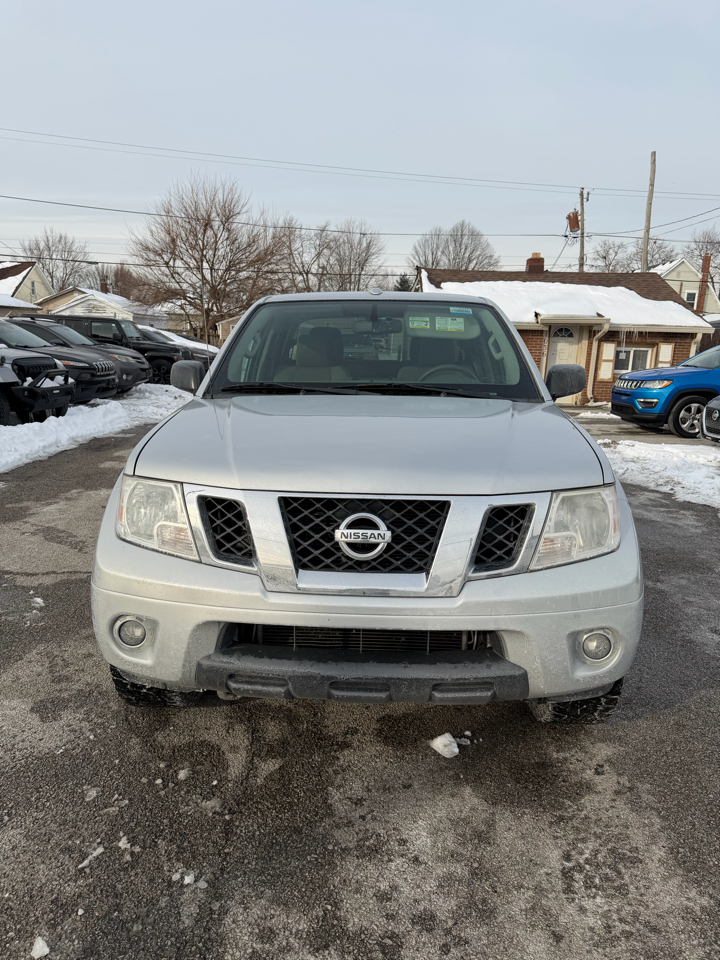 Nissan Frontier S Crew Cab 4WD 2013