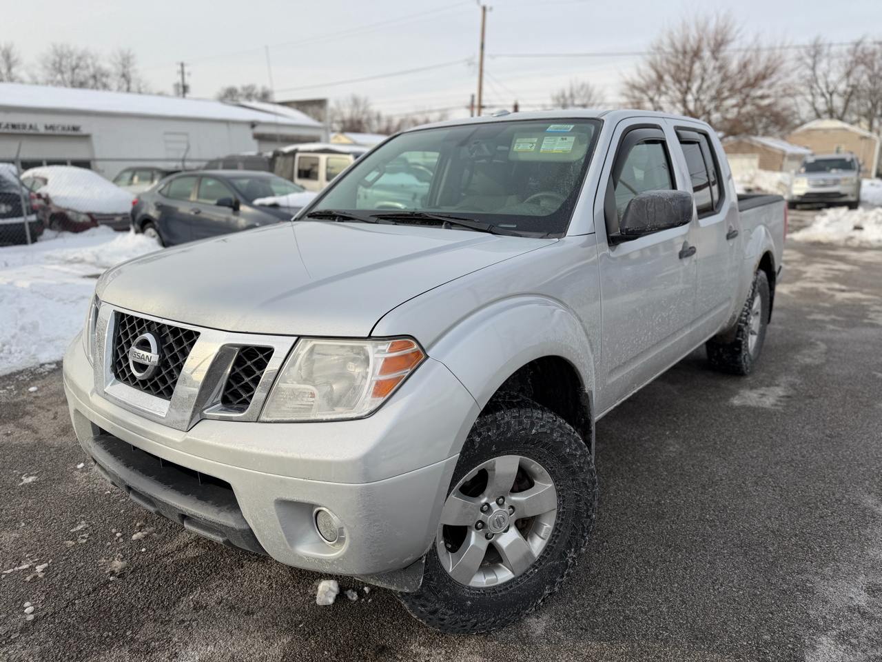 Nissan Frontier S Crew Cab 4WD 2013