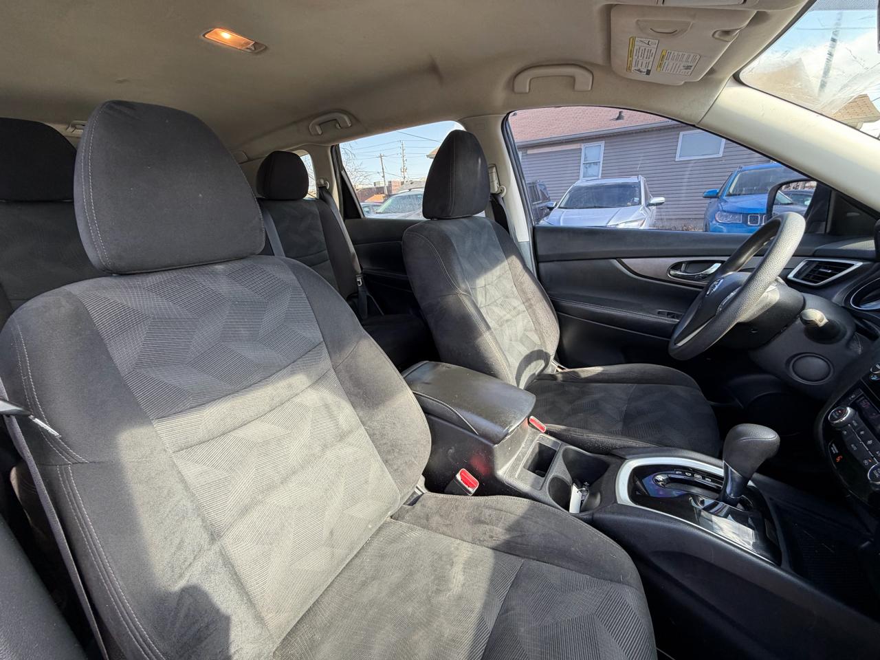 Nissan Rogue S AWD 2014