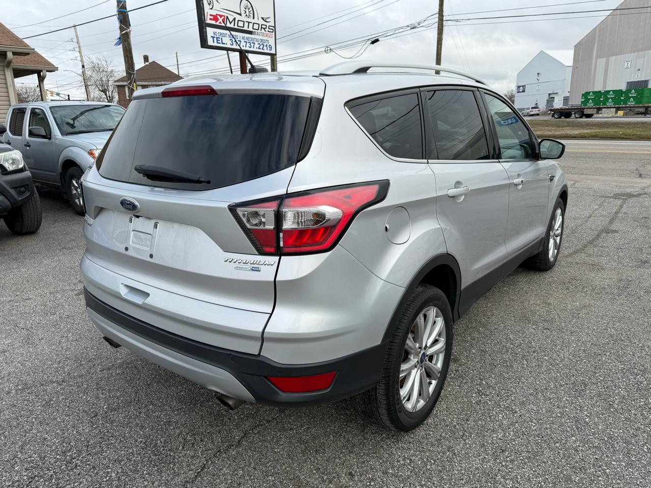Ford Escape Titanium 4WD 2017