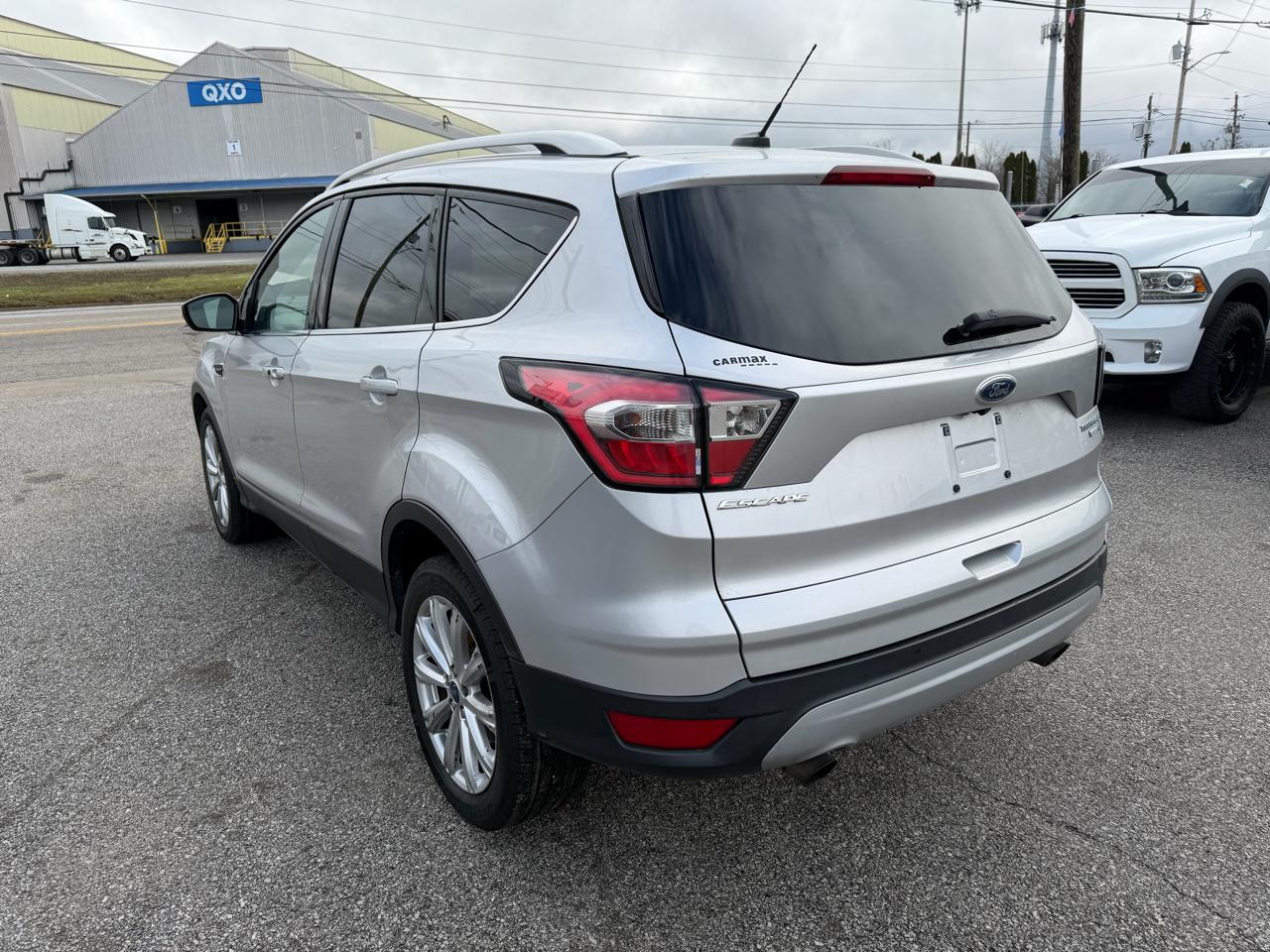 Ford Escape Titanium 4WD 2017