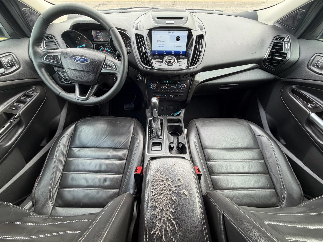 Ford Escape Titanium 4WD 2017