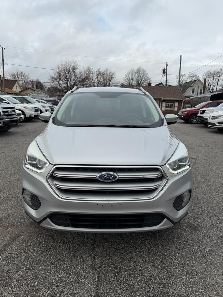 Ford Escape Titanium 4WD 2017