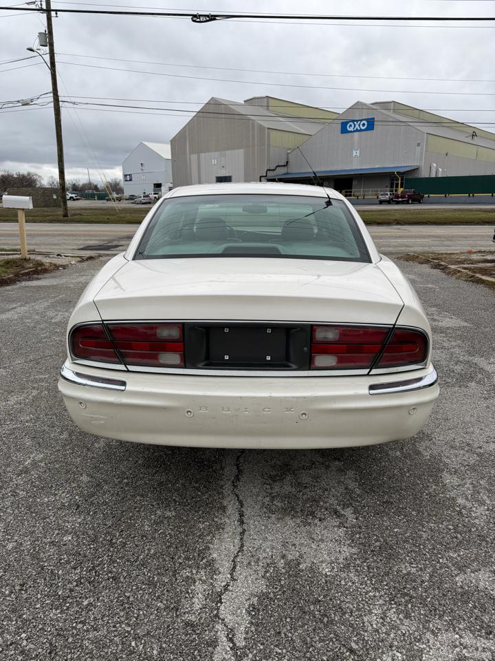 Buick Park Avenue Sedan 2004