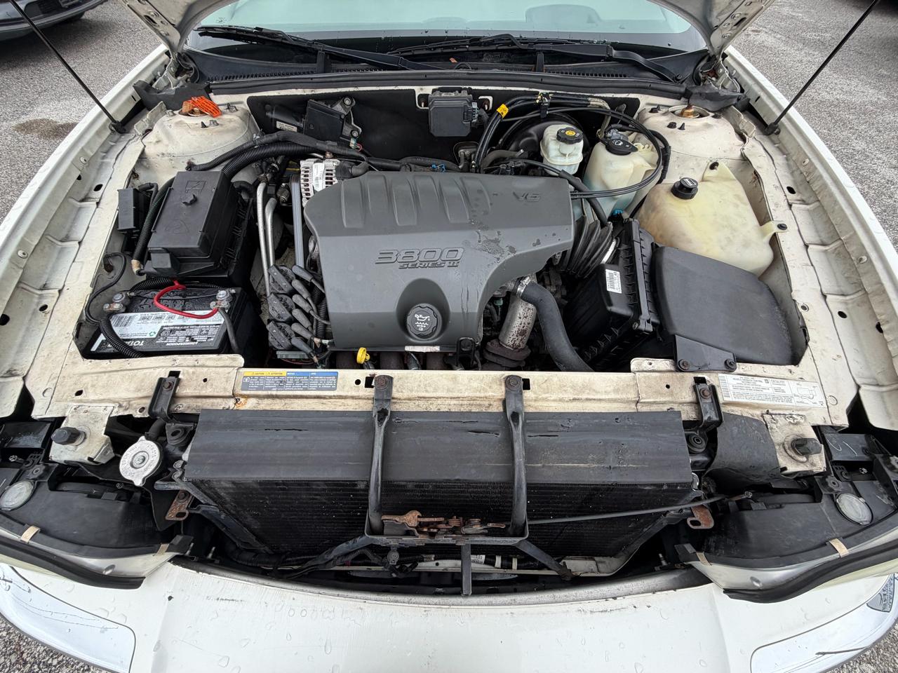 Buick Park Avenue Sedan 2004