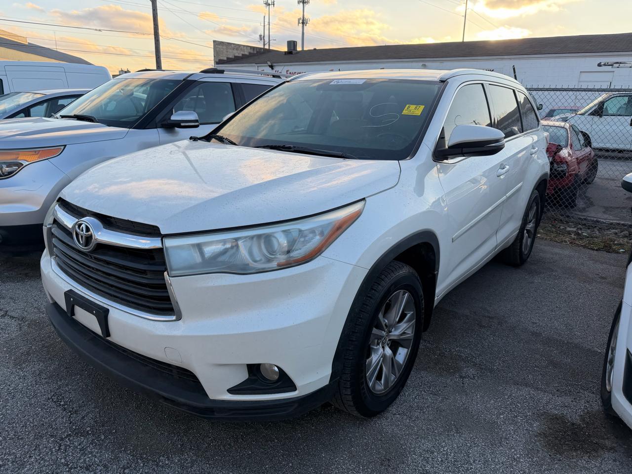 2015 Toyota Highlander XLE AWD V6