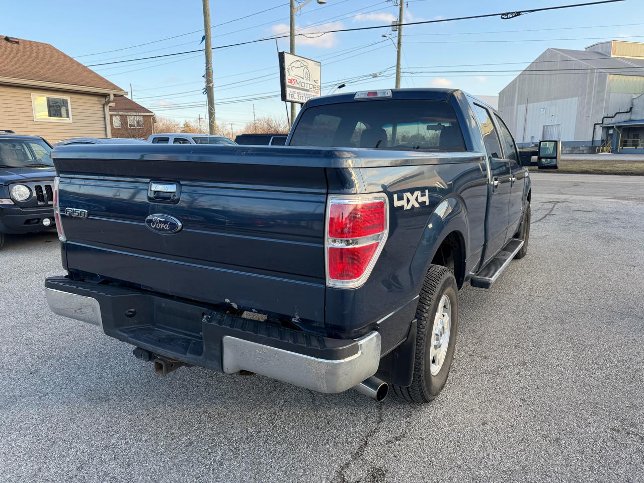 Ford F-150 XL SuperCrew 5.5-ft. Bed 4WD 2014