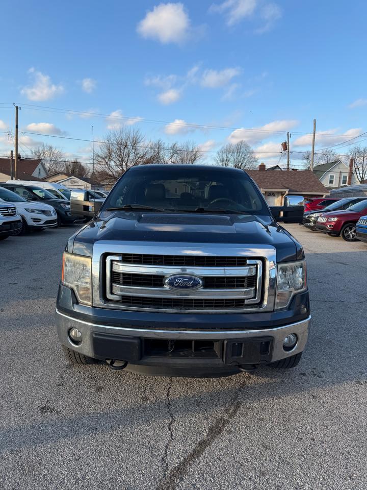 Ford F-150 XL SuperCrew 5.5-ft. Bed 4WD 2014