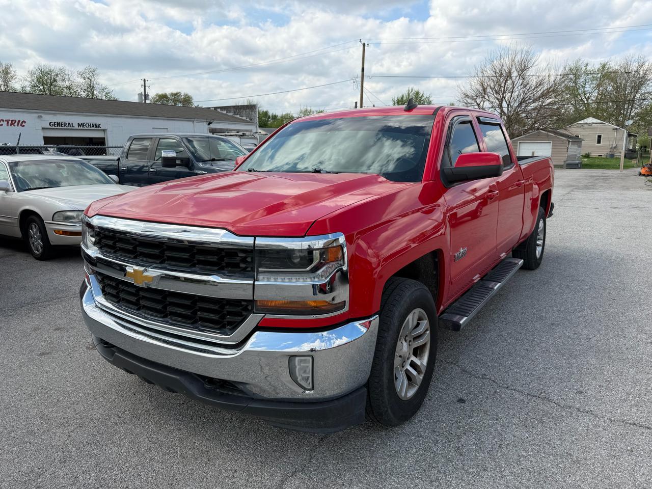 2017 Chevrolet Silverado 1500 LT Crew Cab 4WD