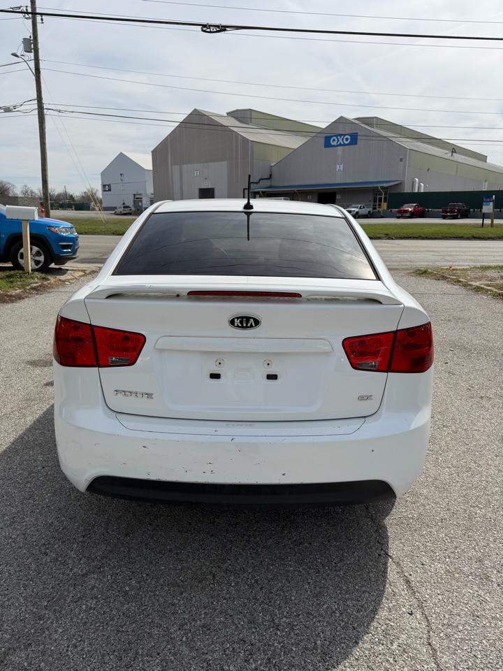 Kia Forte EX 2013