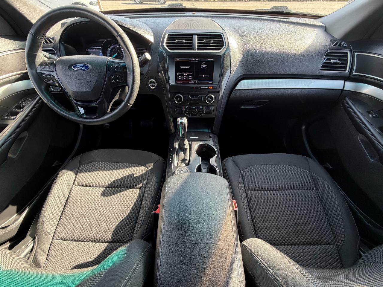 Ford Explorer XLT 4WD 2016