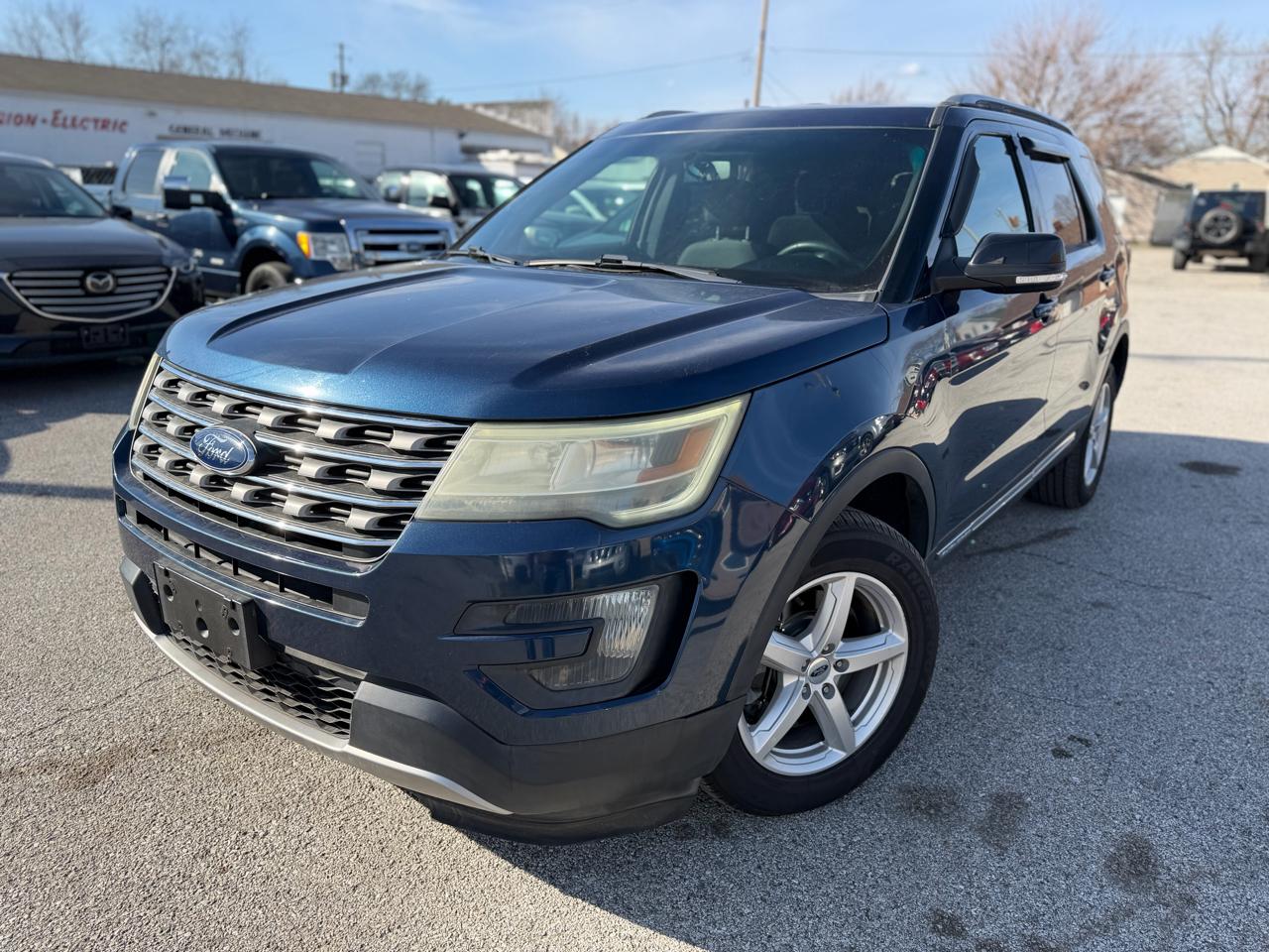 Ford Explorer XLT 4WD 2016
