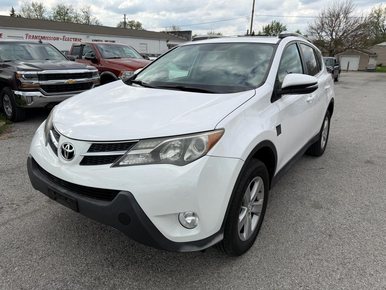 2013 Toyota RAV4 XLE FWD