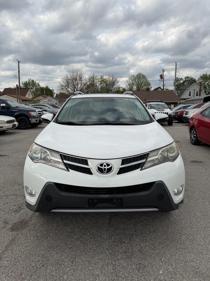 Toyota RAV4 XLE FWD 2013