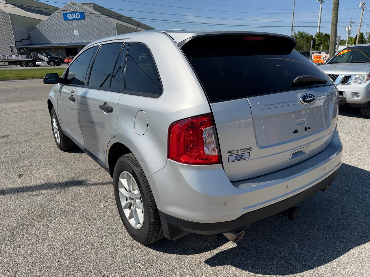 Ford Edge SE FWD 2014