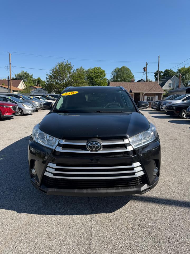 Toyota Highlander SE AWD V6 2019