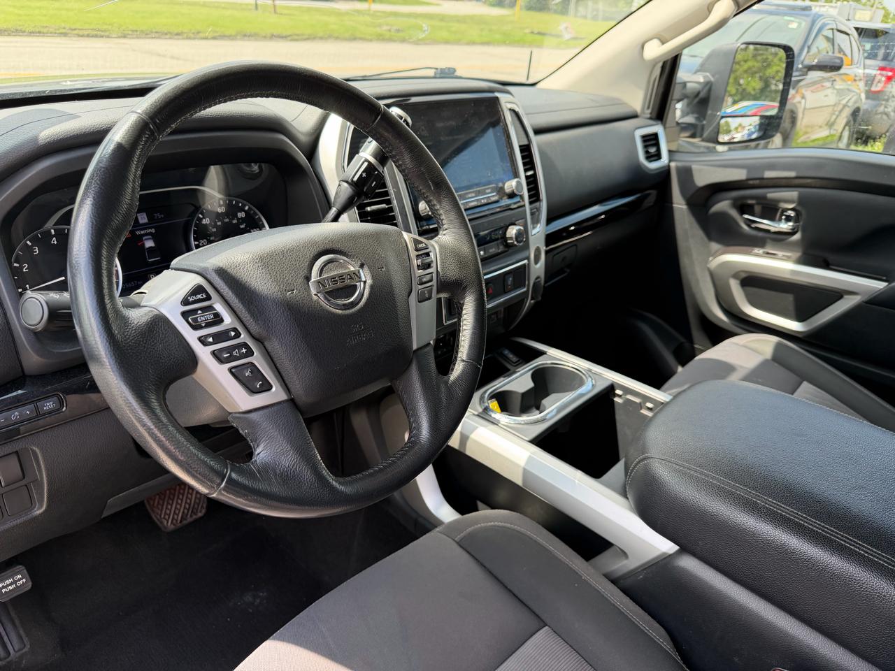 Nissan Titan SV Crew Cab 2WD 2020