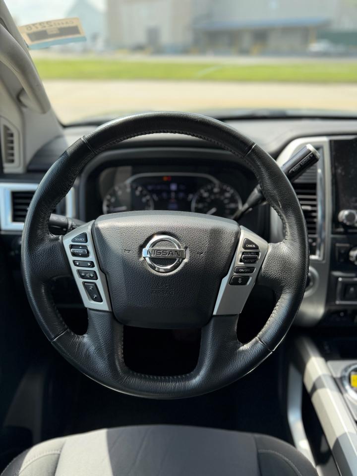 Nissan Titan SV Crew Cab 2WD 2020