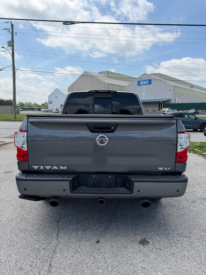 Nissan Titan SV Crew Cab 2WD 2020