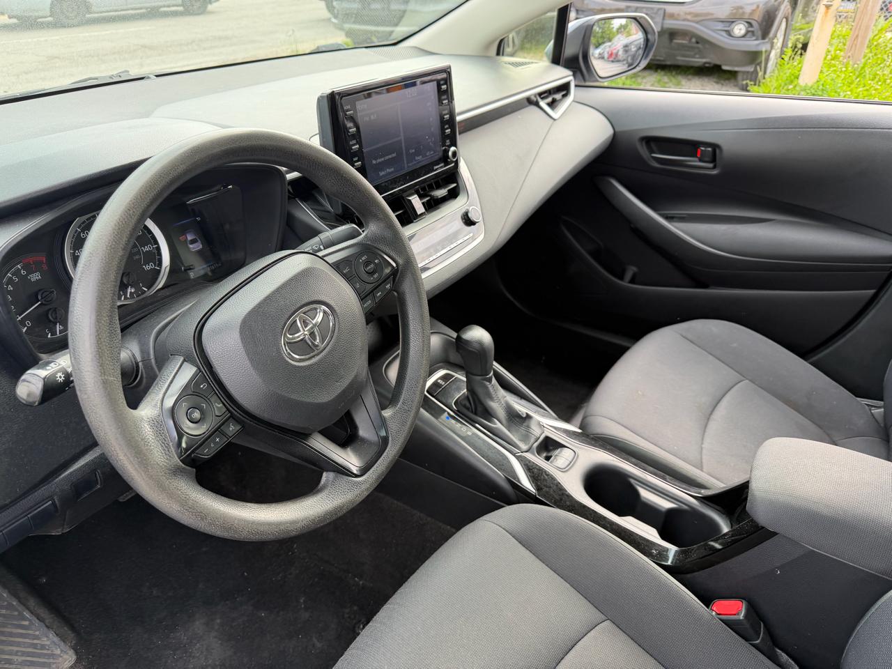 Toyota Corolla LE 2022
