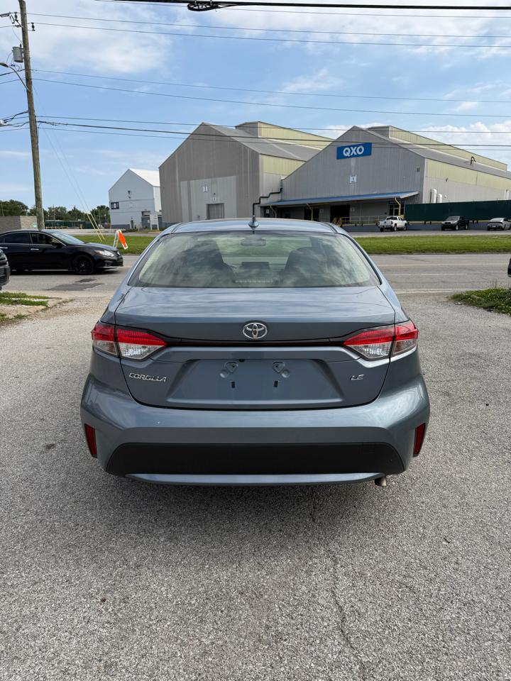 Toyota Corolla LE 2022