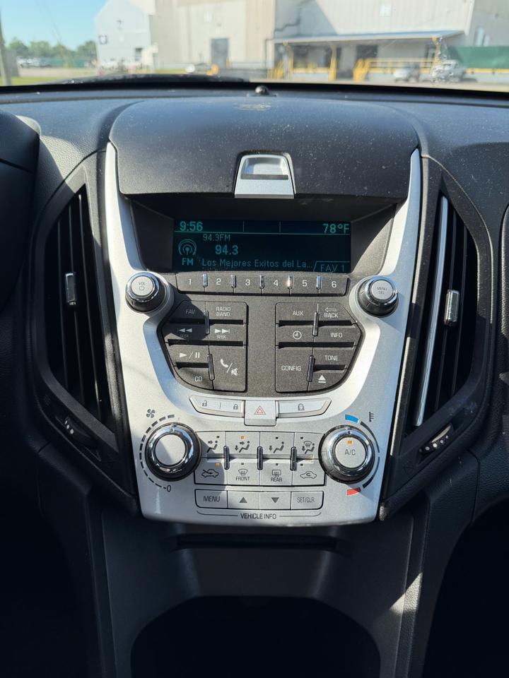 Chevrolet Equinox LS 2WD 2015